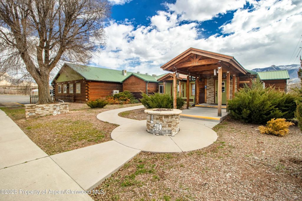 1 of 23 - 315 E 1st Street A & B, Parachute, CO