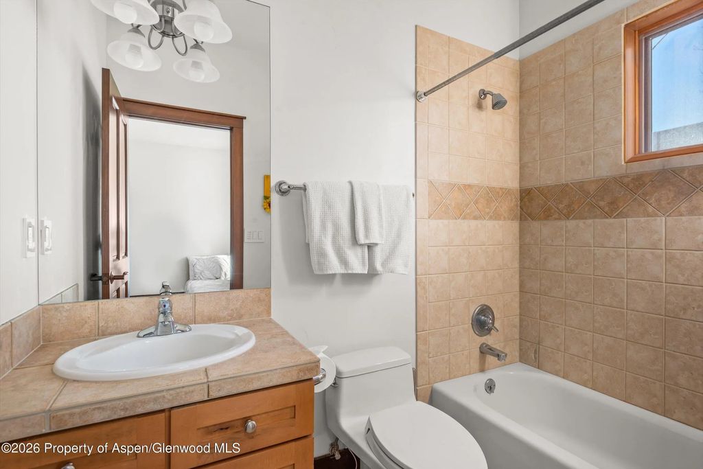 19 of 30 - 410 Meadow Court, Basalt, CO