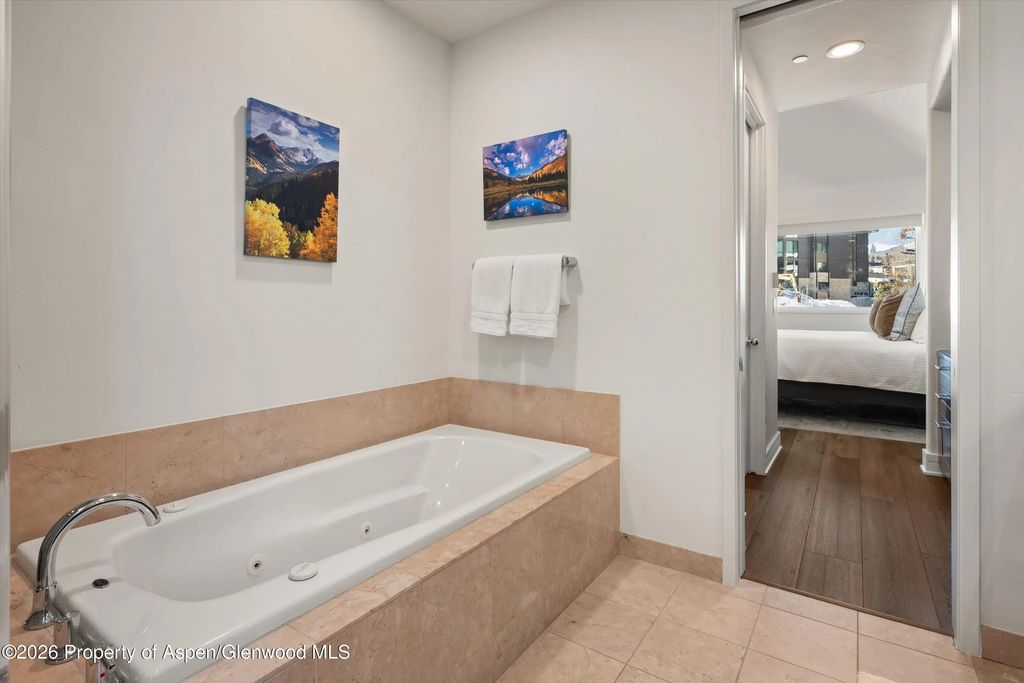 25 of 52 - 381 Ridge Road A5, Snowmass Village, CO