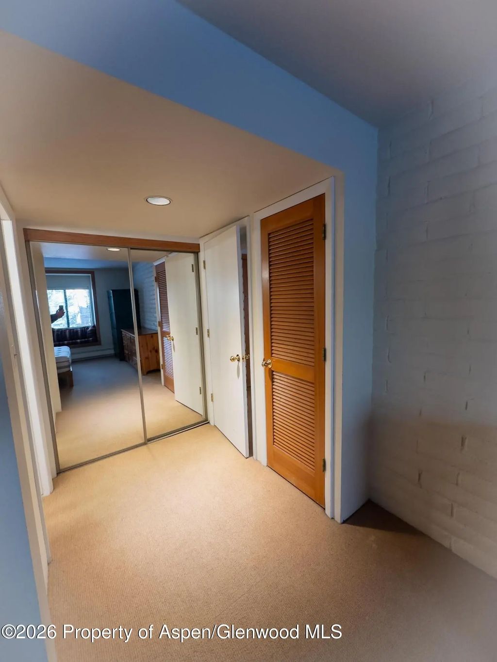 7 of 10 - 212 Vine Street 212, Aspen, CO