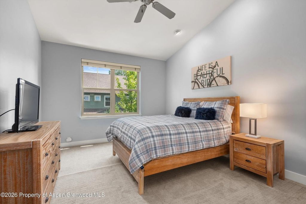33 of 36 - 548 Evans Court, Basalt, CO