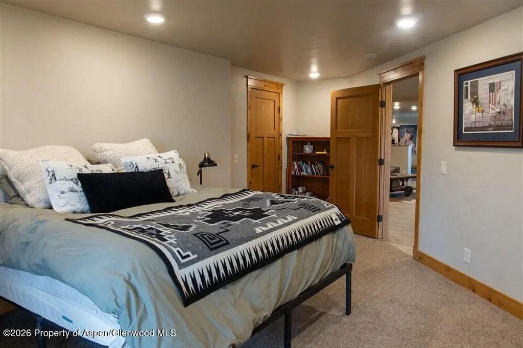34 of 68 - 1553 County Road 13, Meeker, CO