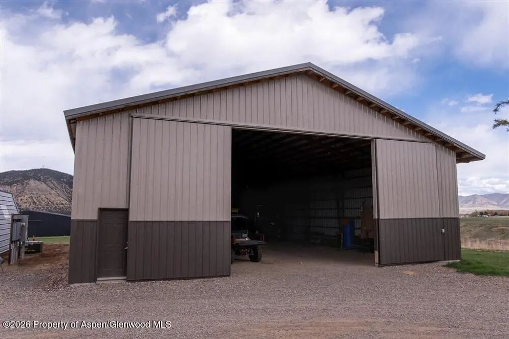41 of 68 - 1553 County Road 13, Meeker, CO