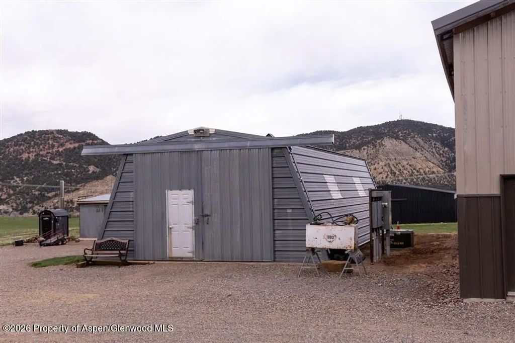 43 of 68 - 1553 County Road 13, Meeker, CO