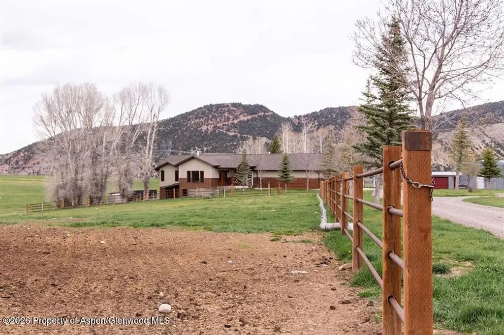 53 of 68 - 1553 County Road 13, Meeker, CO