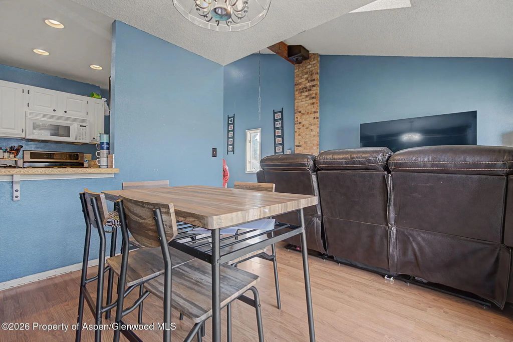 10 of 24 - 460 Wild Rose Lane, Parachute, CO