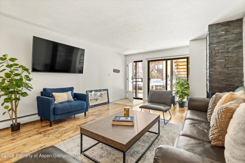 210 E Cooper Avenue 1-c, Aspen