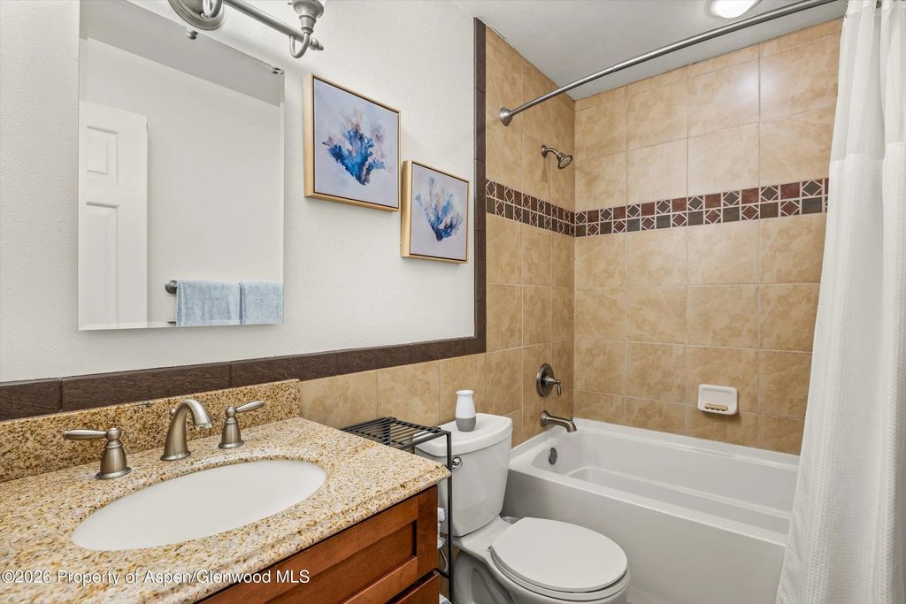7 of 12 - 210 E Cooper Avenue 1-c, Aspen, CO