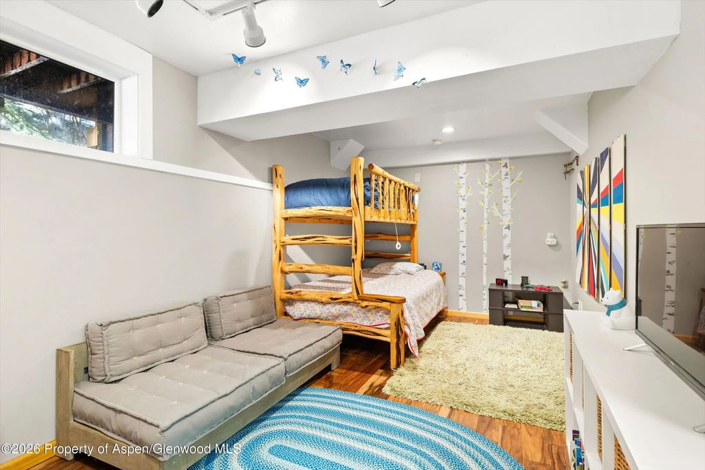 29 of 39 - 372 Crystal Park Drive, Redstone, CO