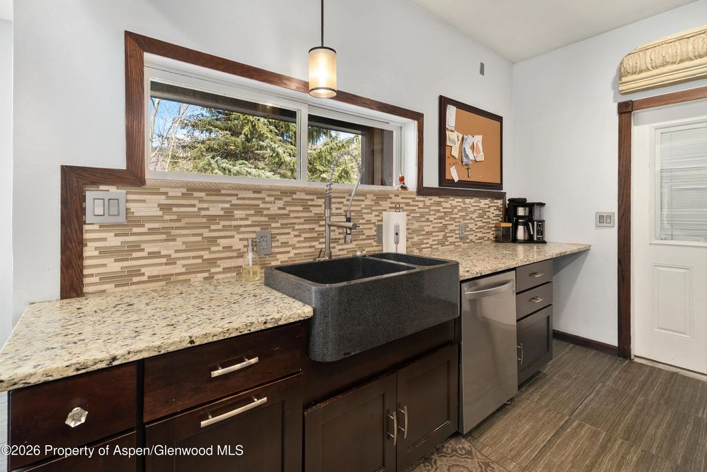 23 of 35 - 167 Redstone Boulevard, Redstone, CO