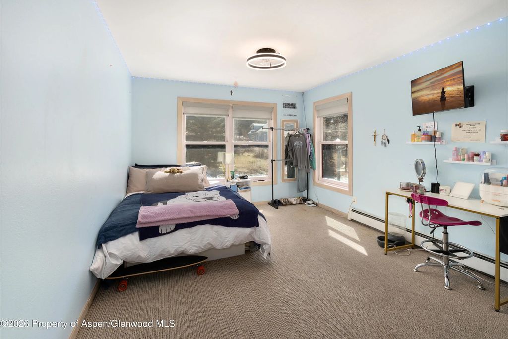 29 of 35 - 167 Redstone Boulevard, Redstone, CO