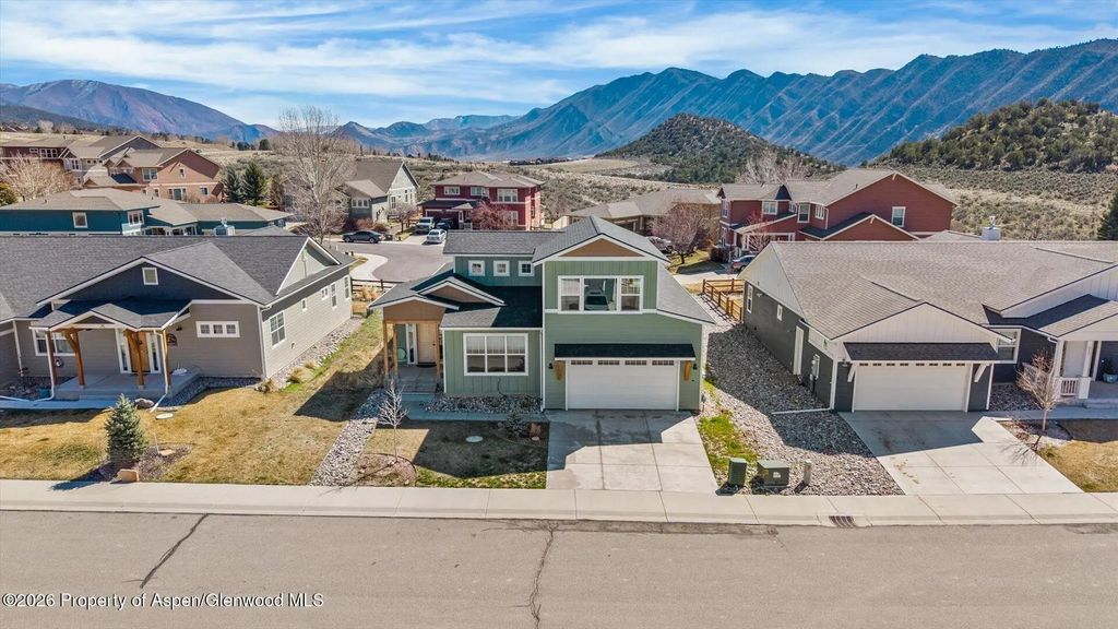 41 of 42 - 31 Mount Yale Court, New Castle, CO