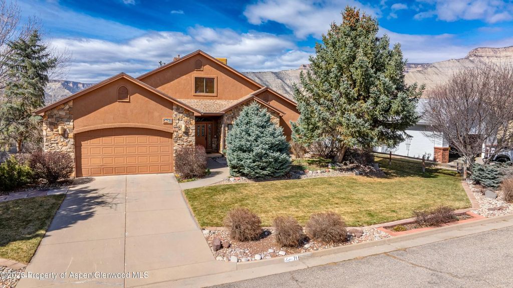 1 of 45 - 71 River View Place, Parachute, CO