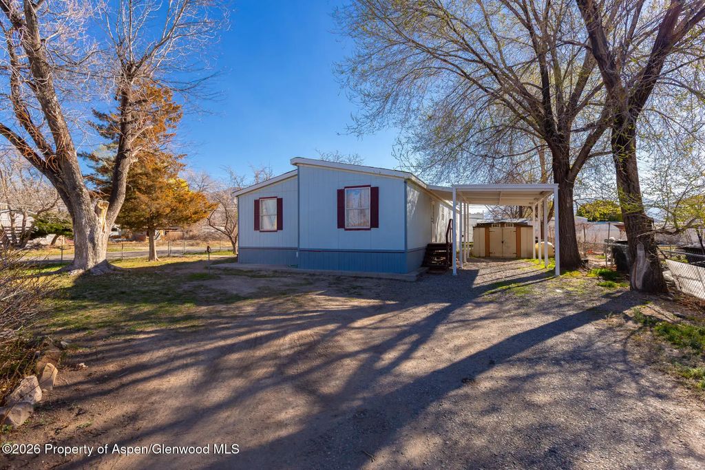 14 of 47 - 644 Lois Street, Clifton, CO