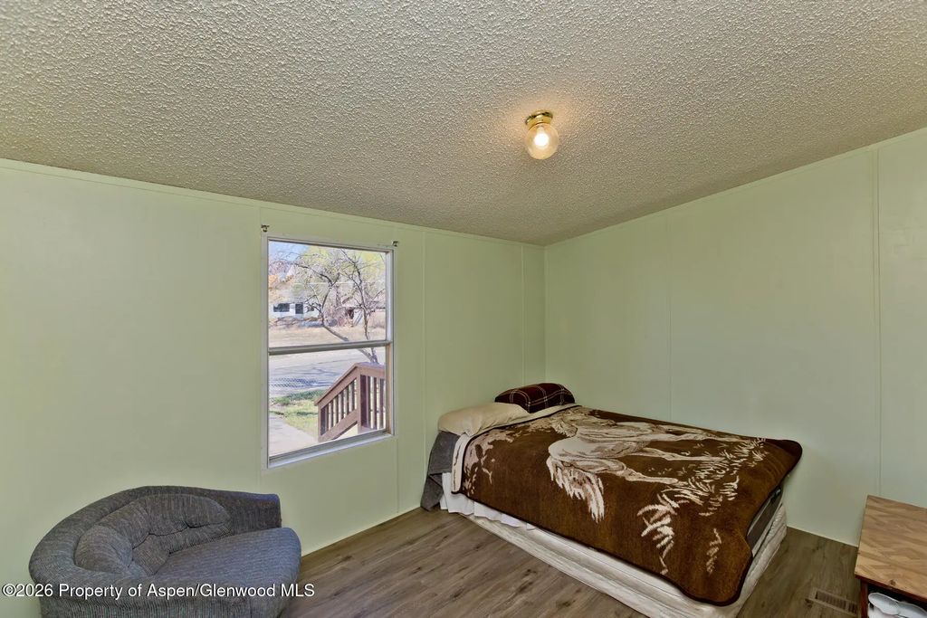 25 of 47 - 644 Lois Street, Clifton, CO