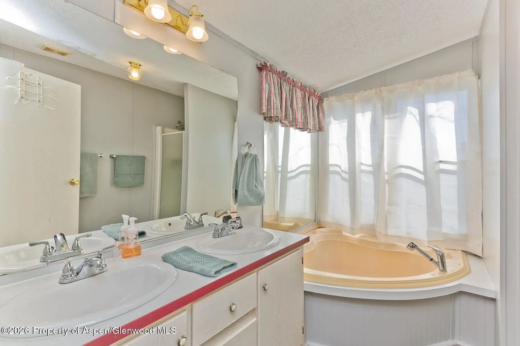 45 of 47 - 644 Lois Street, Clifton, CO