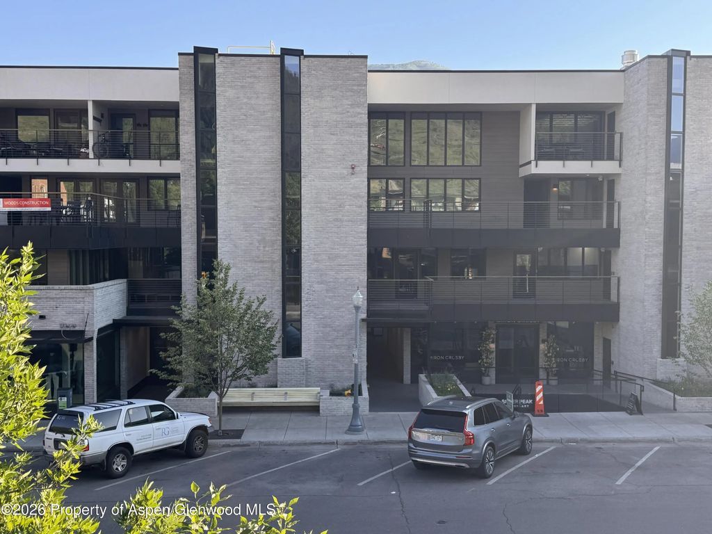 1 of 17 - 520 E Cooper Avenue Ll1 & Ll3, Aspen, CO