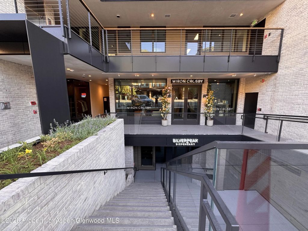 4 of 17 - 520 E Cooper Avenue Ll1 & Ll3, Aspen, CO
