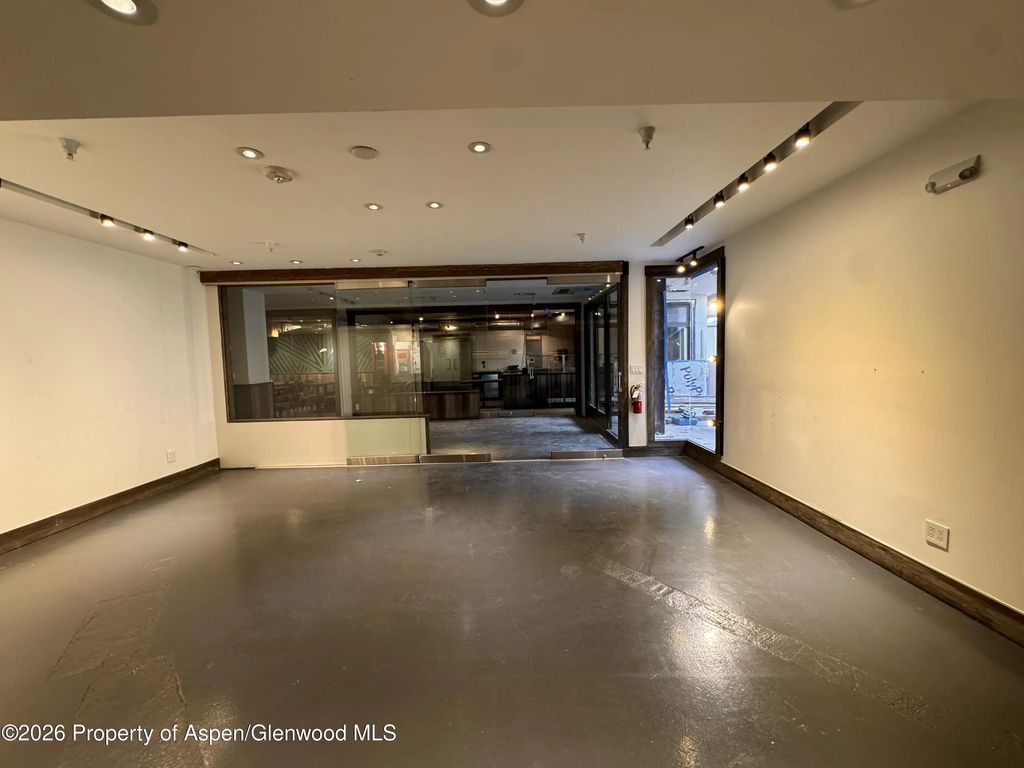 8 of 17 - 520 E Cooper Avenue Ll1 & Ll3, Aspen, CO
