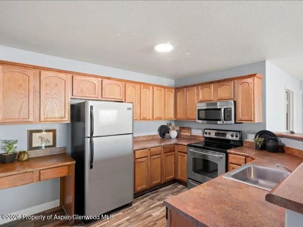 5 of 14 - 433 Riverview Drive 1602, New Castle, CO