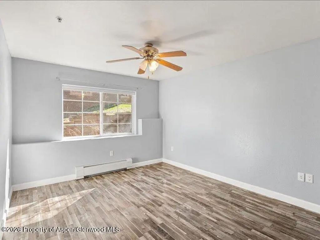 8 of 14 - 433 Riverview Drive 1602, New Castle, CO