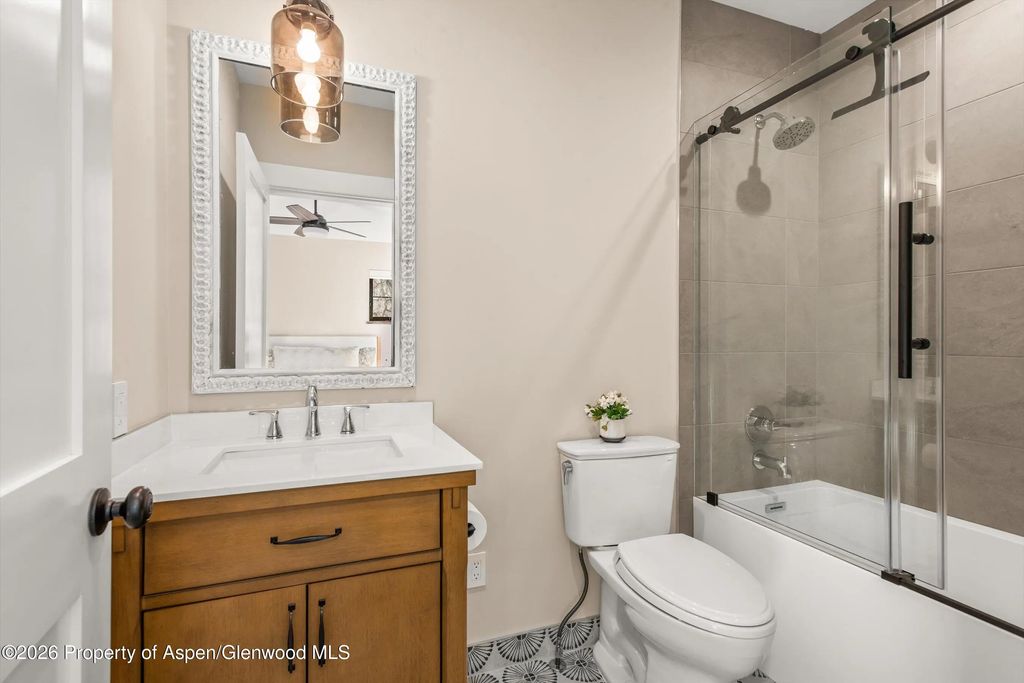 20 of 39 - 106 Castle View Drive, Basalt, CO