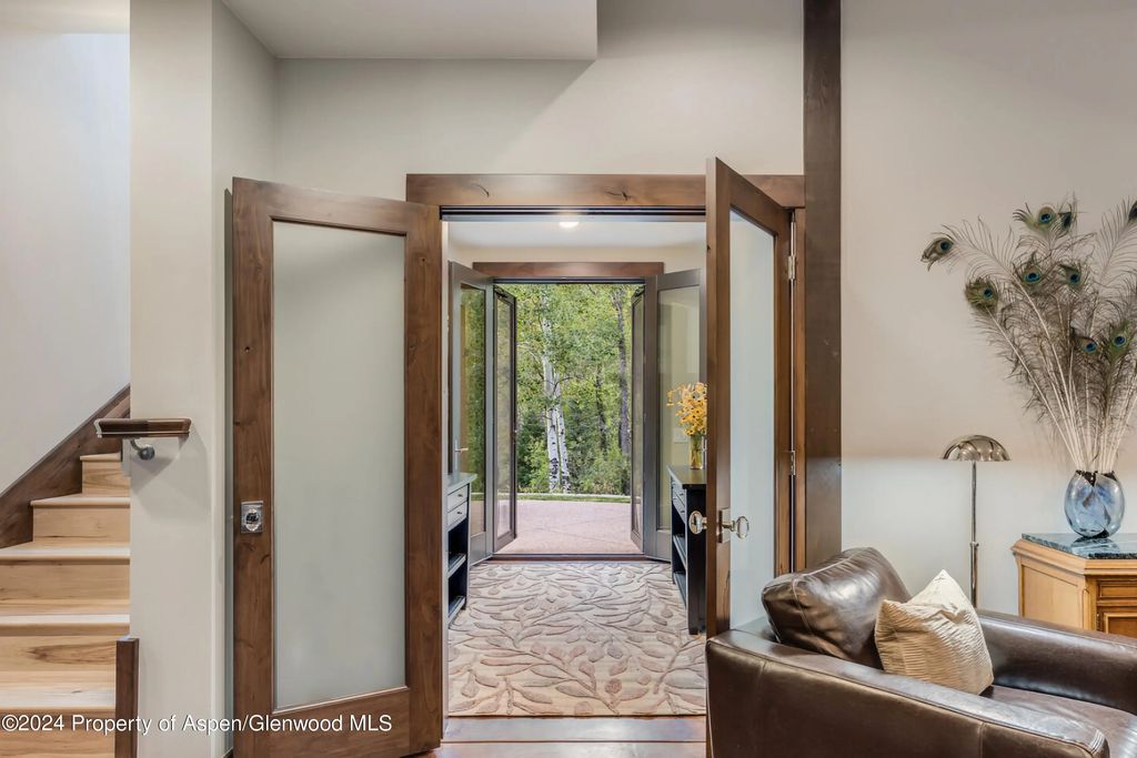 39 of 63 - 900 Dorais Way, Redstone, CO
