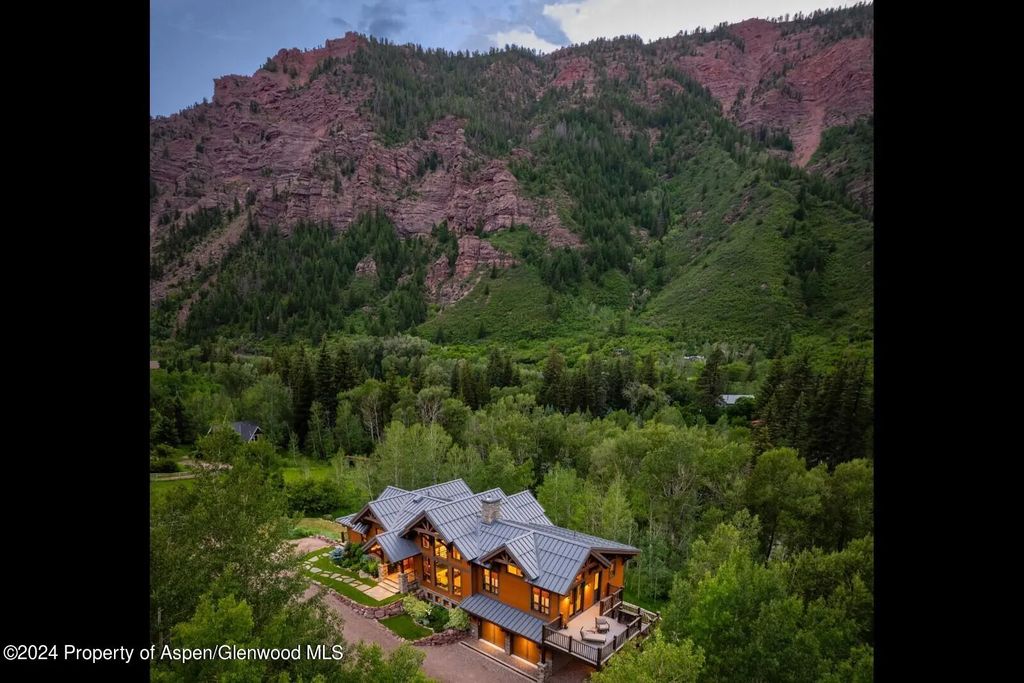 6 of 63 - 900 Dorais Way, Redstone, CO