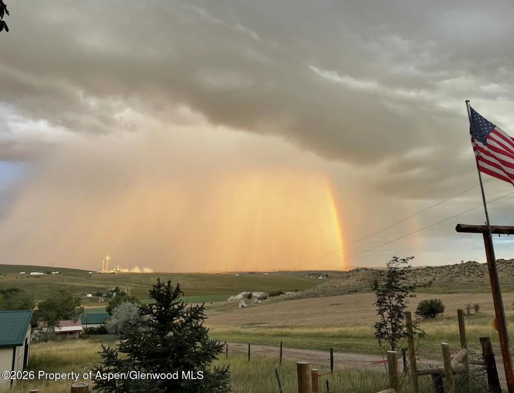 23 of 25 - 2436 County Road 35, Craig, CO