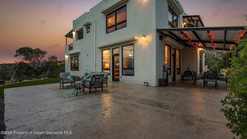 19 of 42 - 1212 County Road 238, Silt, CO