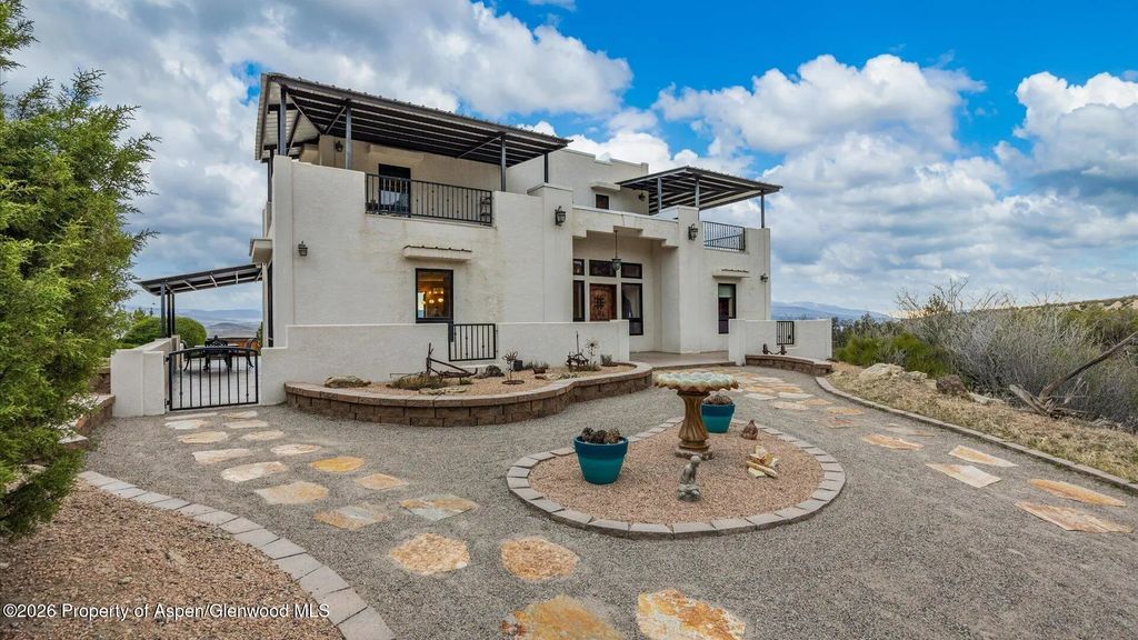 38 of 42 - 1212 County Road 238, Silt, CO