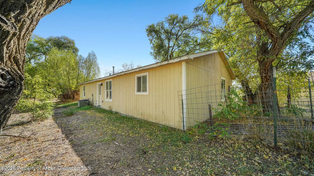 16 of 24 - 30412 Highway 6 & 24, Silt, CO
