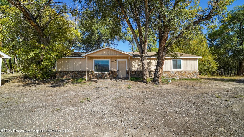 20 of 24 - 30412 Highway 6 & 24, Silt, CO