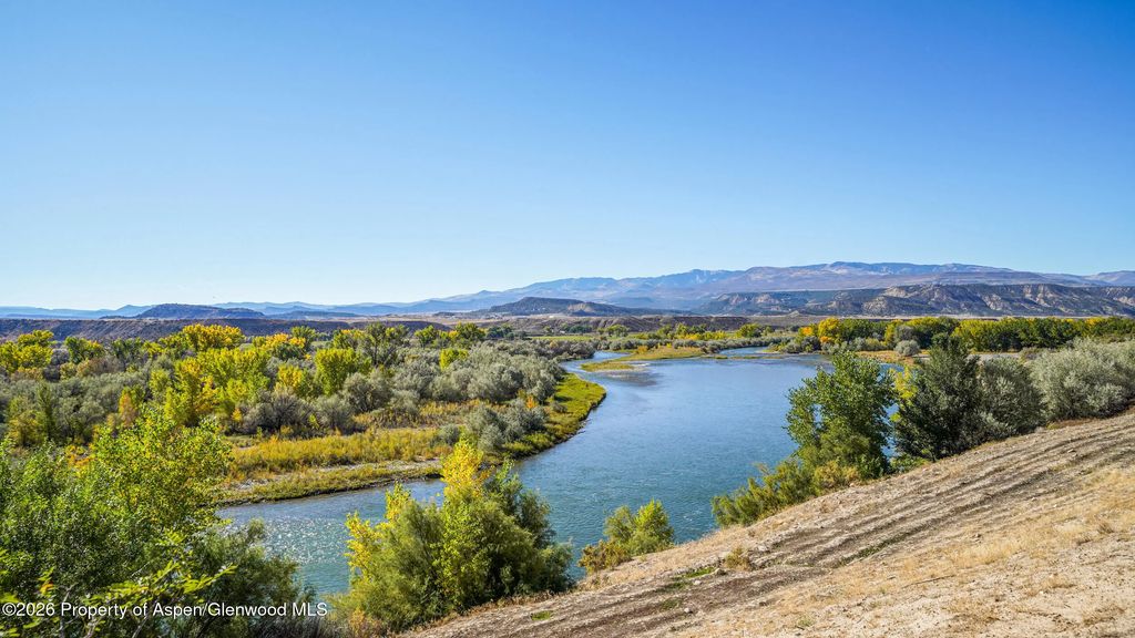 23 of 24 - 30412 Highway 6 & 24, Silt, CO