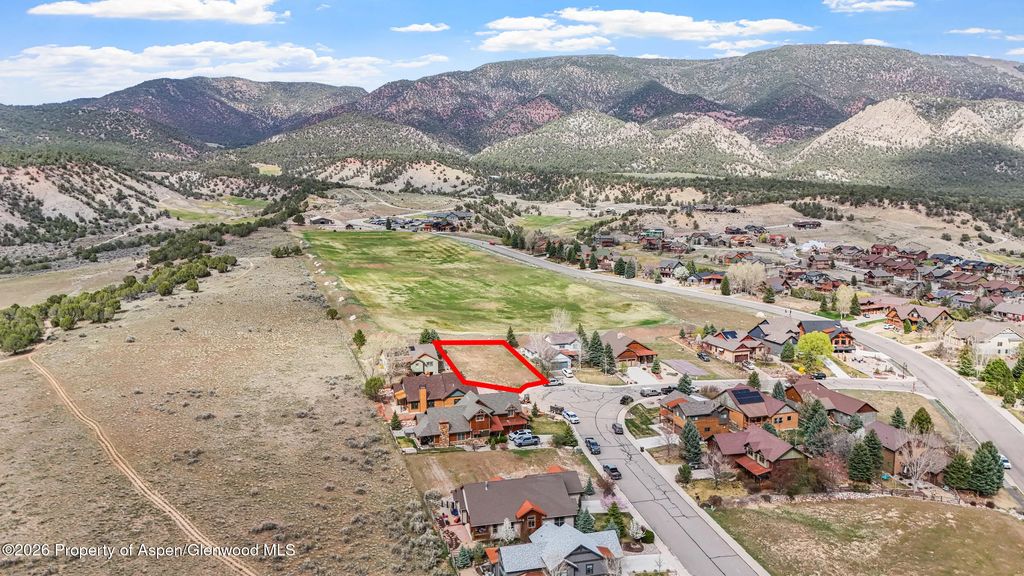 4 of 8 - 850 Ute Circle, New Castle, CO