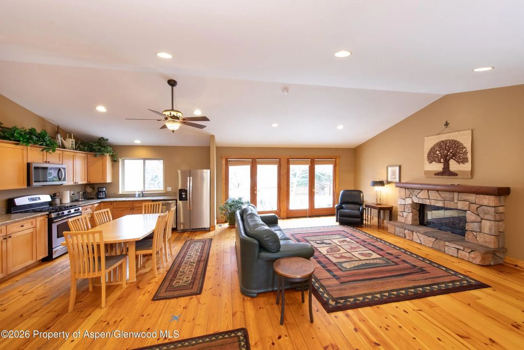 8 of 24 - 796 Melissa Lane, Carbondale, CO