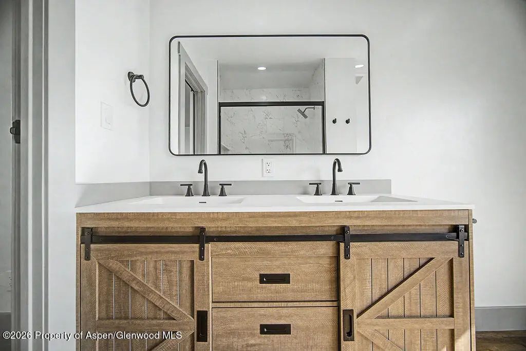 14 of 31 - 925 W 1st Street 607, Craig, CO
