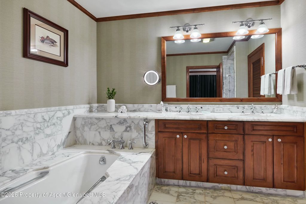 12 of 14 - 0075 Prospector Road 8208-1, Aspen, CO