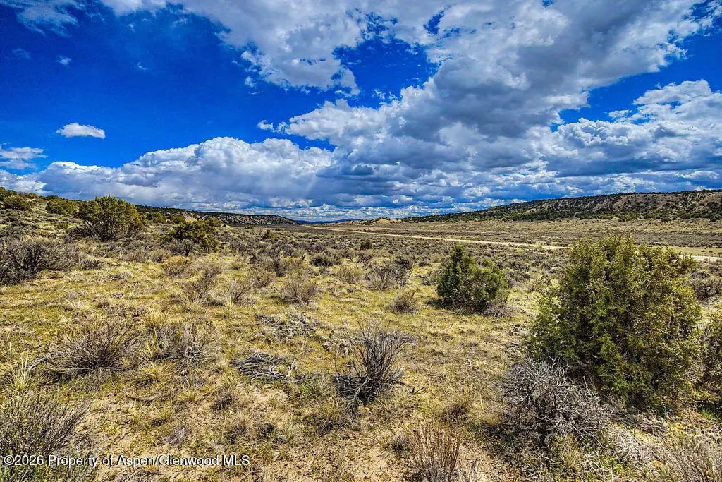 15 of 38 - 37801 Highway 318, Craig, CO