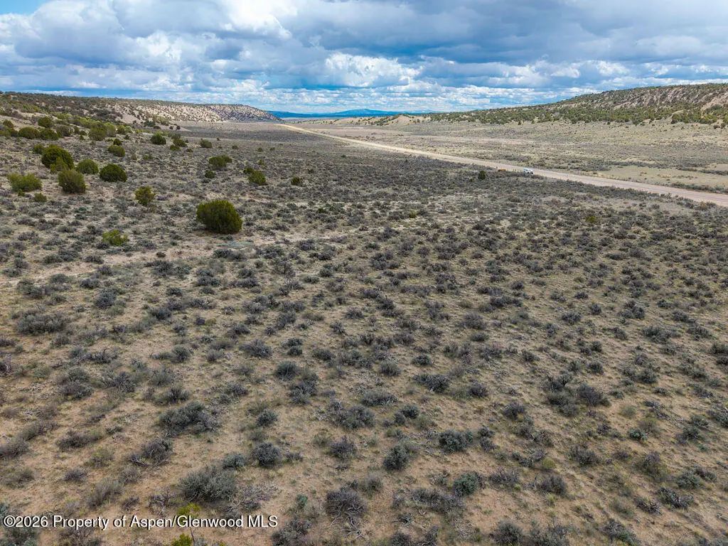 21 of 38 - 37801 Highway 318, Craig, CO