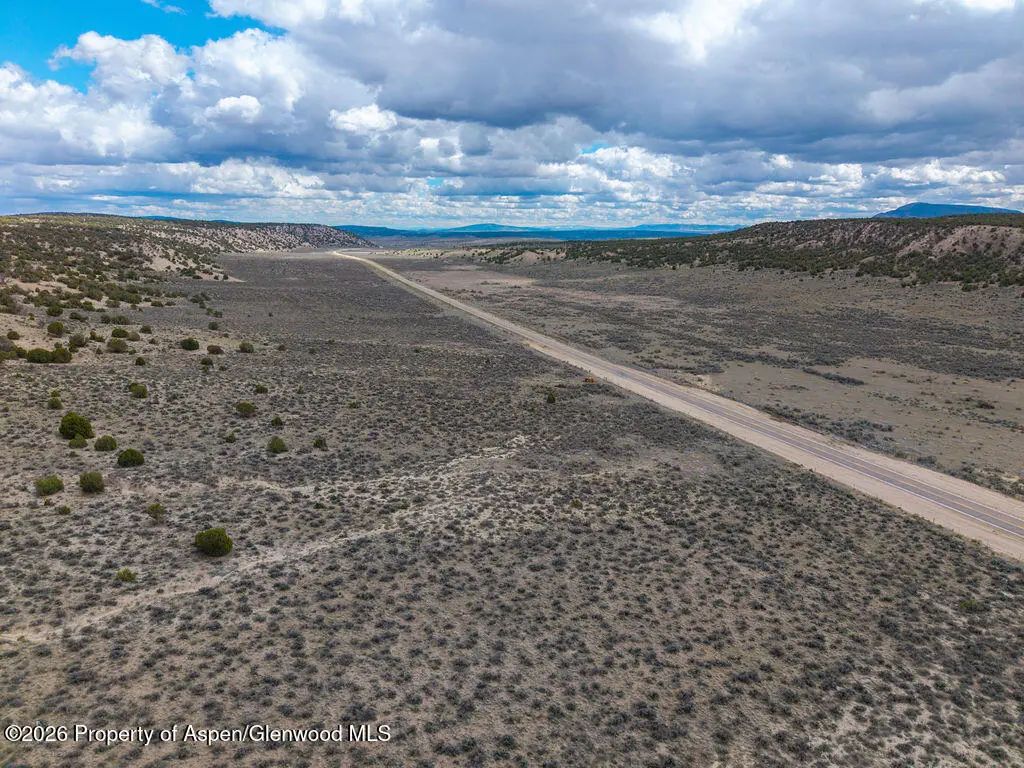 34 of 38 - 37801 Highway 318, Craig, CO