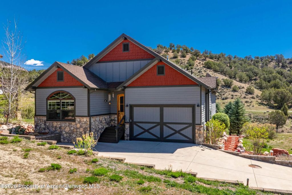 29 of 38 - 28 Broken Wing Drive, New Castle, CO