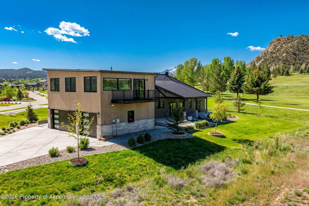 27 of 33 - 1817 River Bend Way, Glenwood Springs, CO