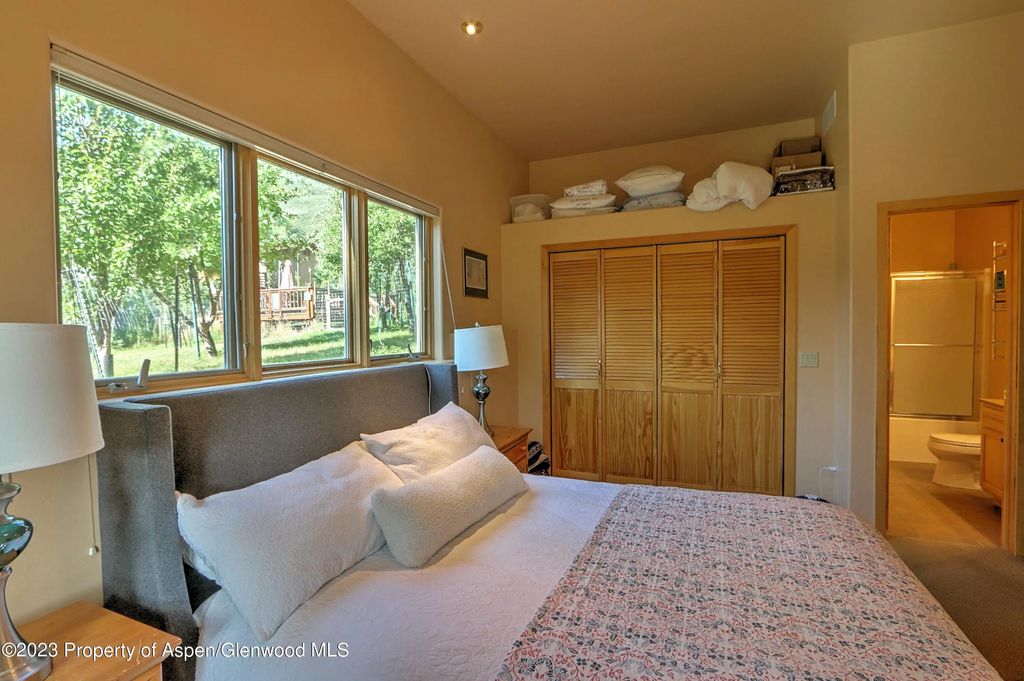 30 of 50 - 908 Red Mountain Drive, Glenwood Springs, CO