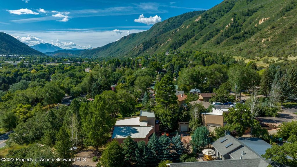 44 of 50 - 908 Red Mountain Drive, Glenwood Springs, CO