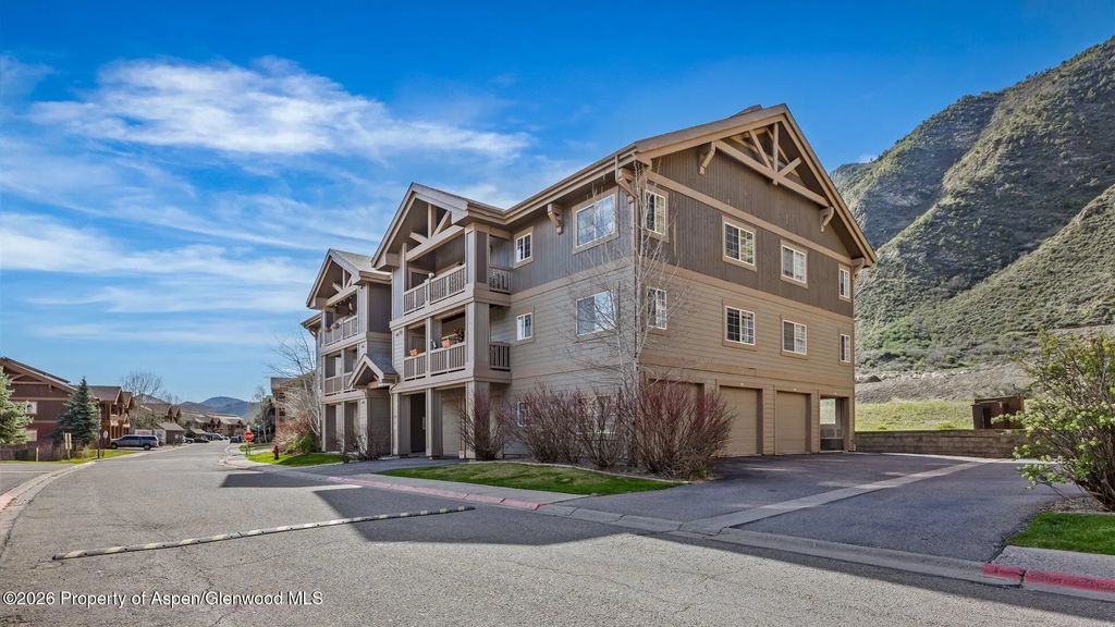 1 of 32 - 488 River View Drive 407, New Castle, CO