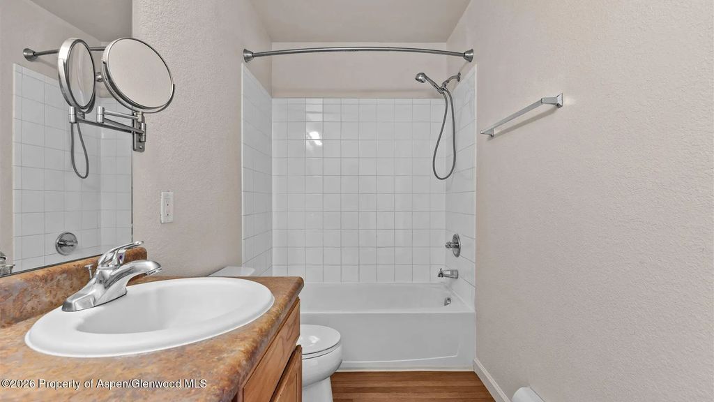 20 of 32 - 488 River View Drive 407, New Castle, CO
