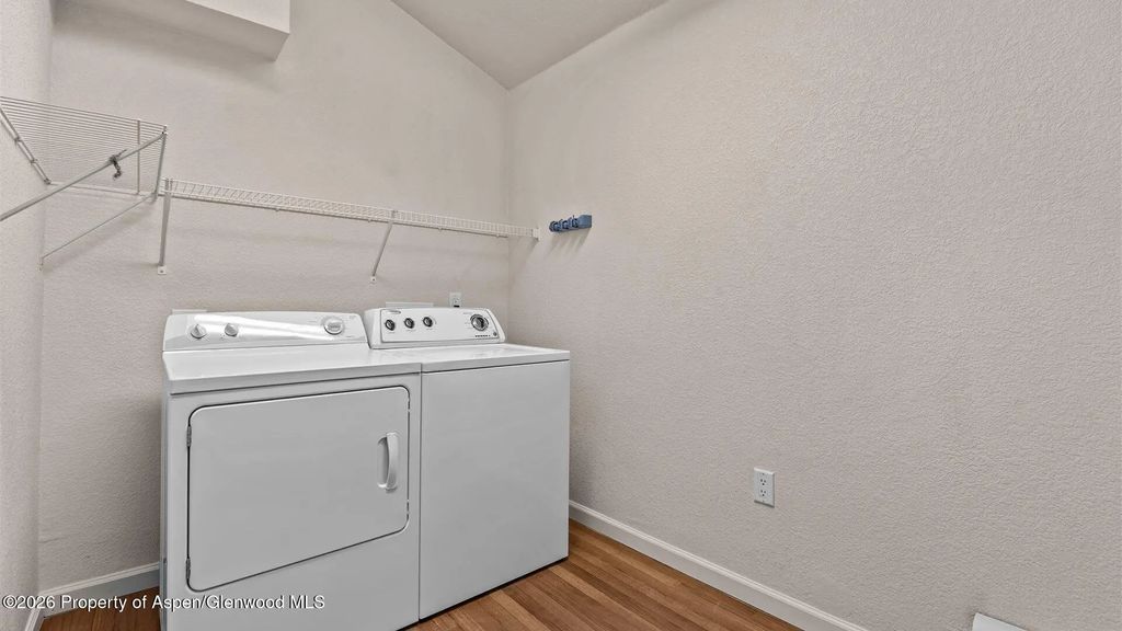 25 of 32 - 488 River View Drive 407, New Castle, CO