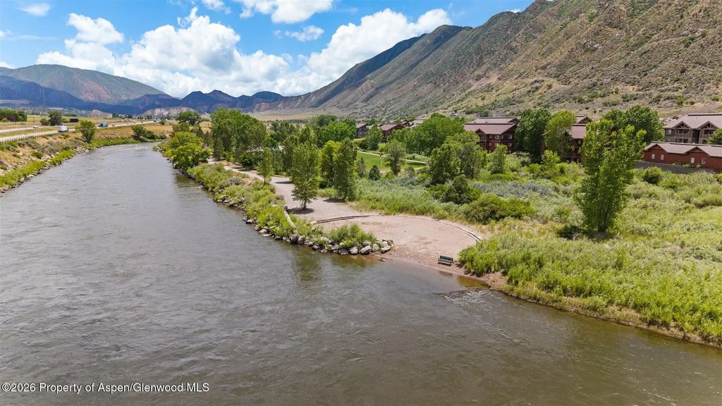 30 of 32 - 488 River View Drive 407, New Castle, CO