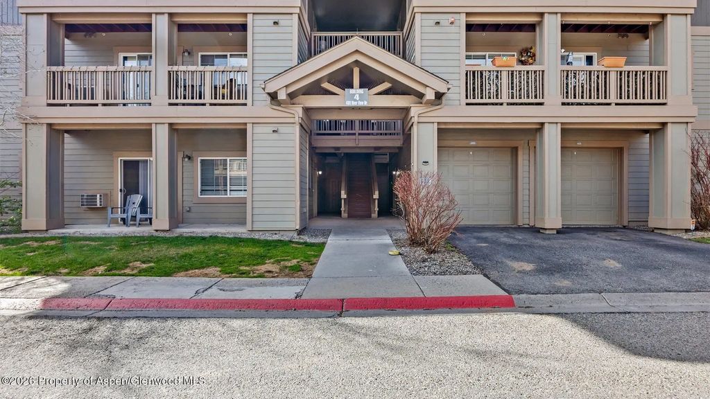 31 of 32 - 488 River View Drive 407, New Castle, CO
